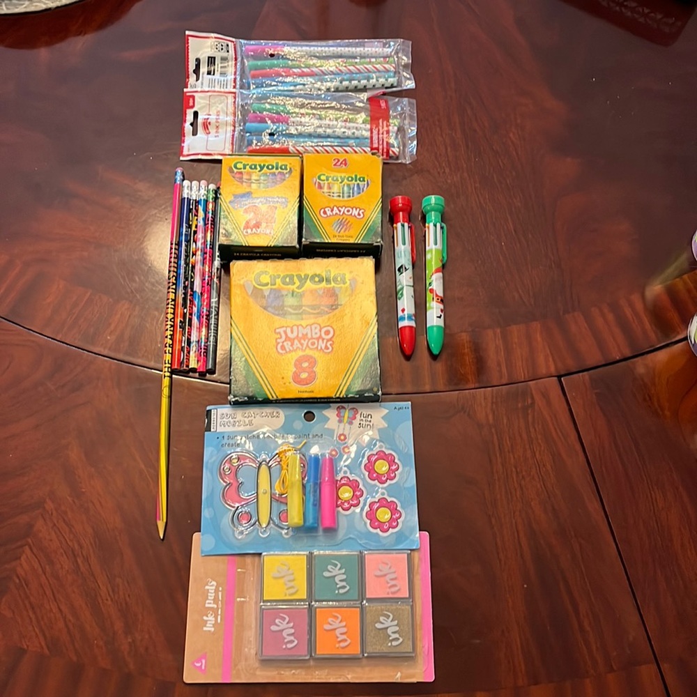 NWT Crayola Crayons, Holiday Pens, Ink Pads, Sun Catcher, Pencils